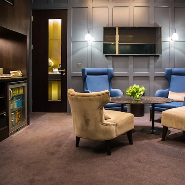 Airport Lounges