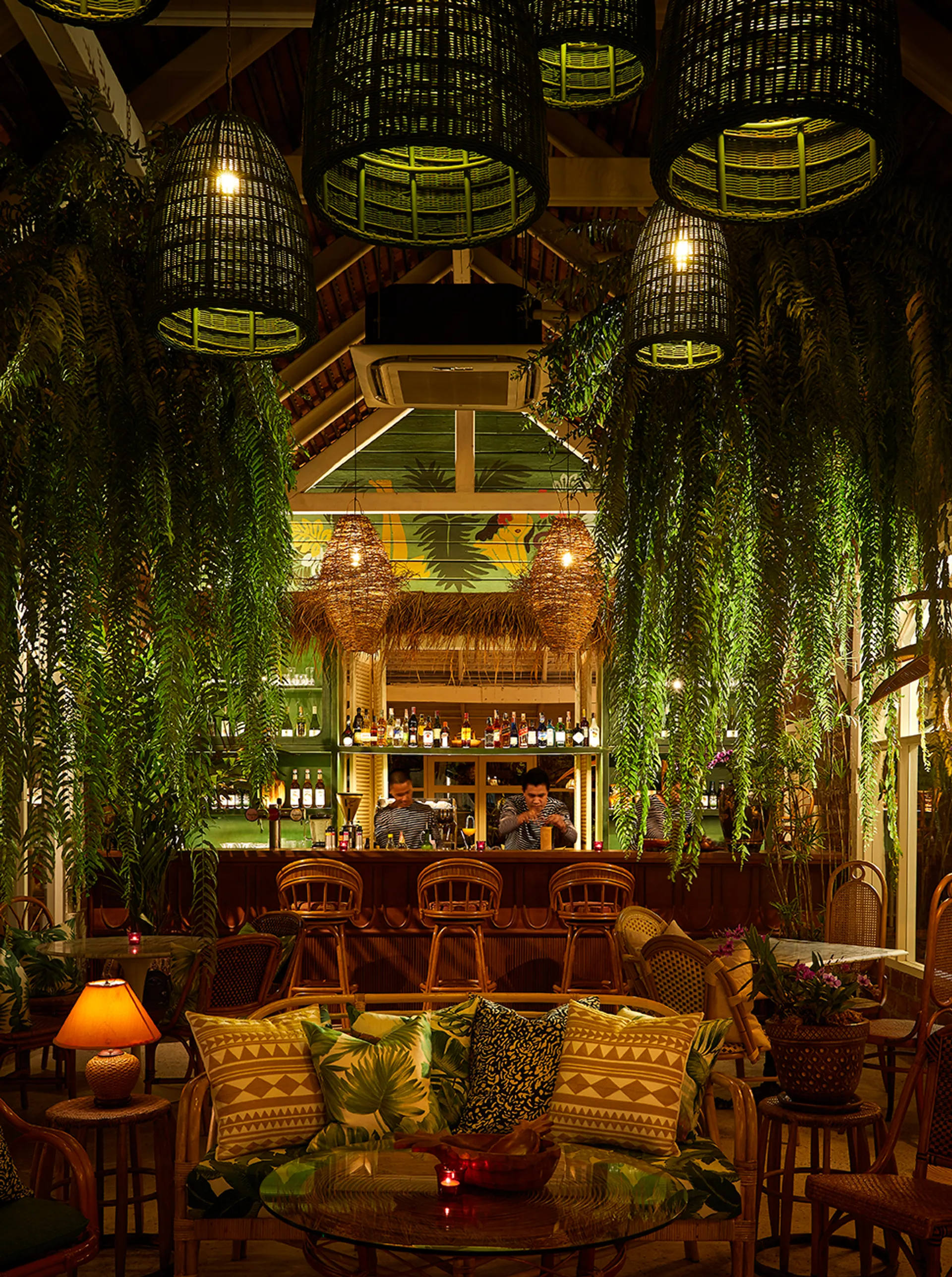 Bar