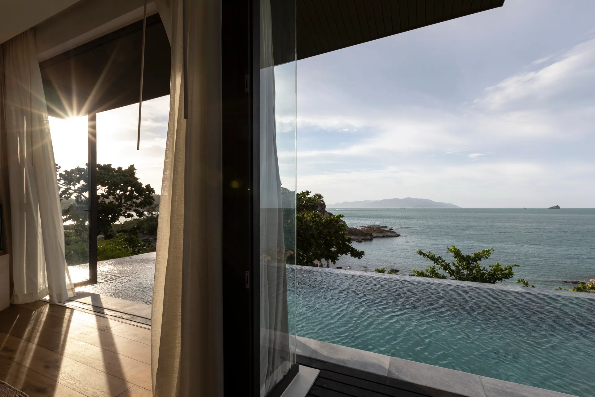 Cape Fahn Hotel Samui