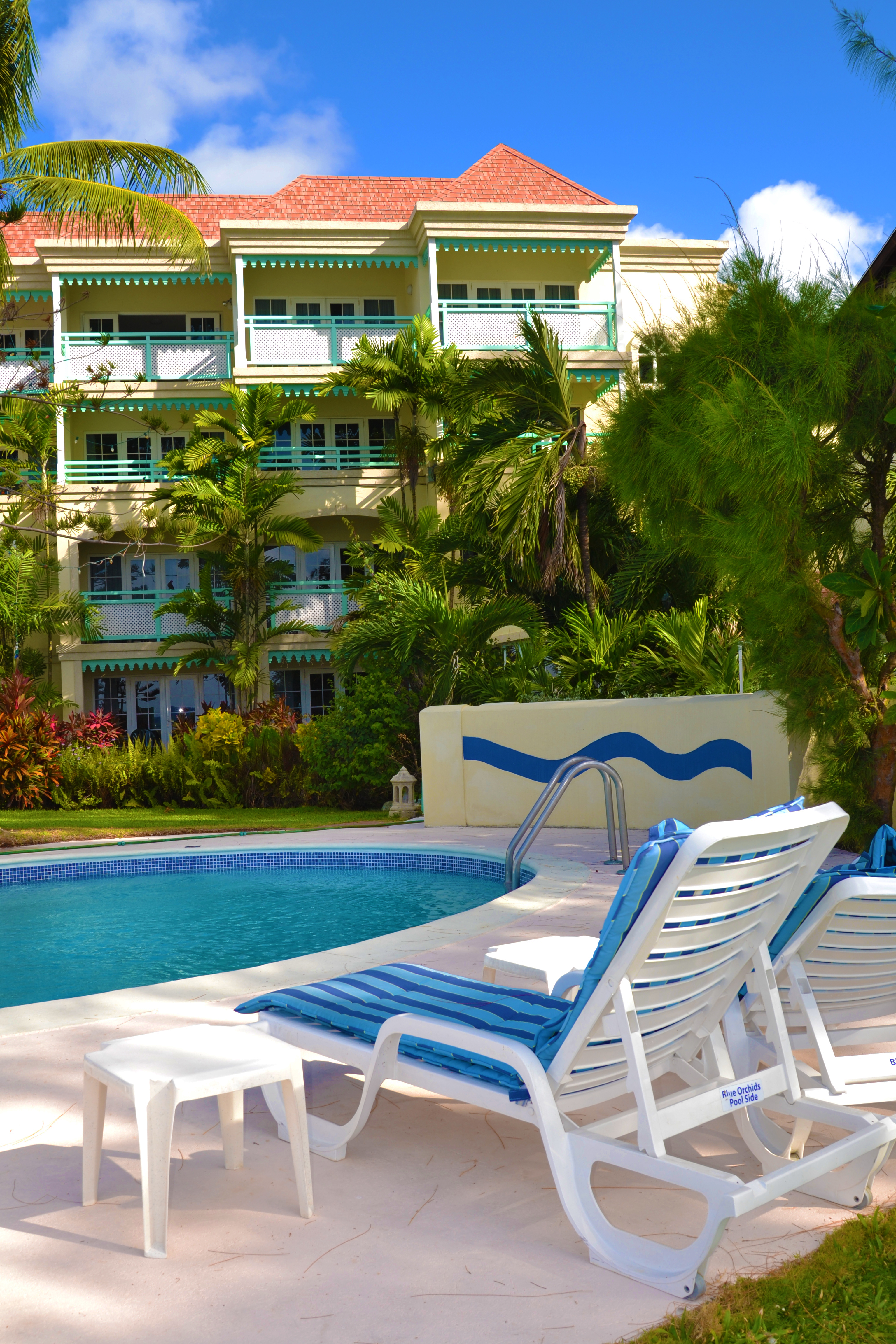 Blue Orchids Beach Hotel – Pool