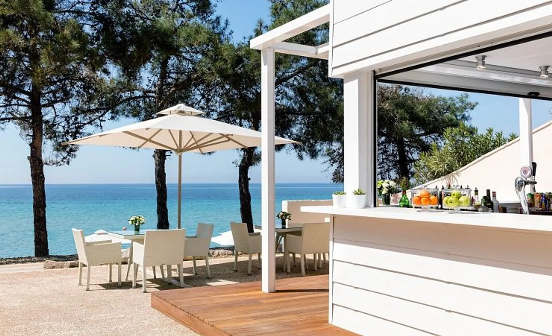 Ikos Oceania - Beach Bar