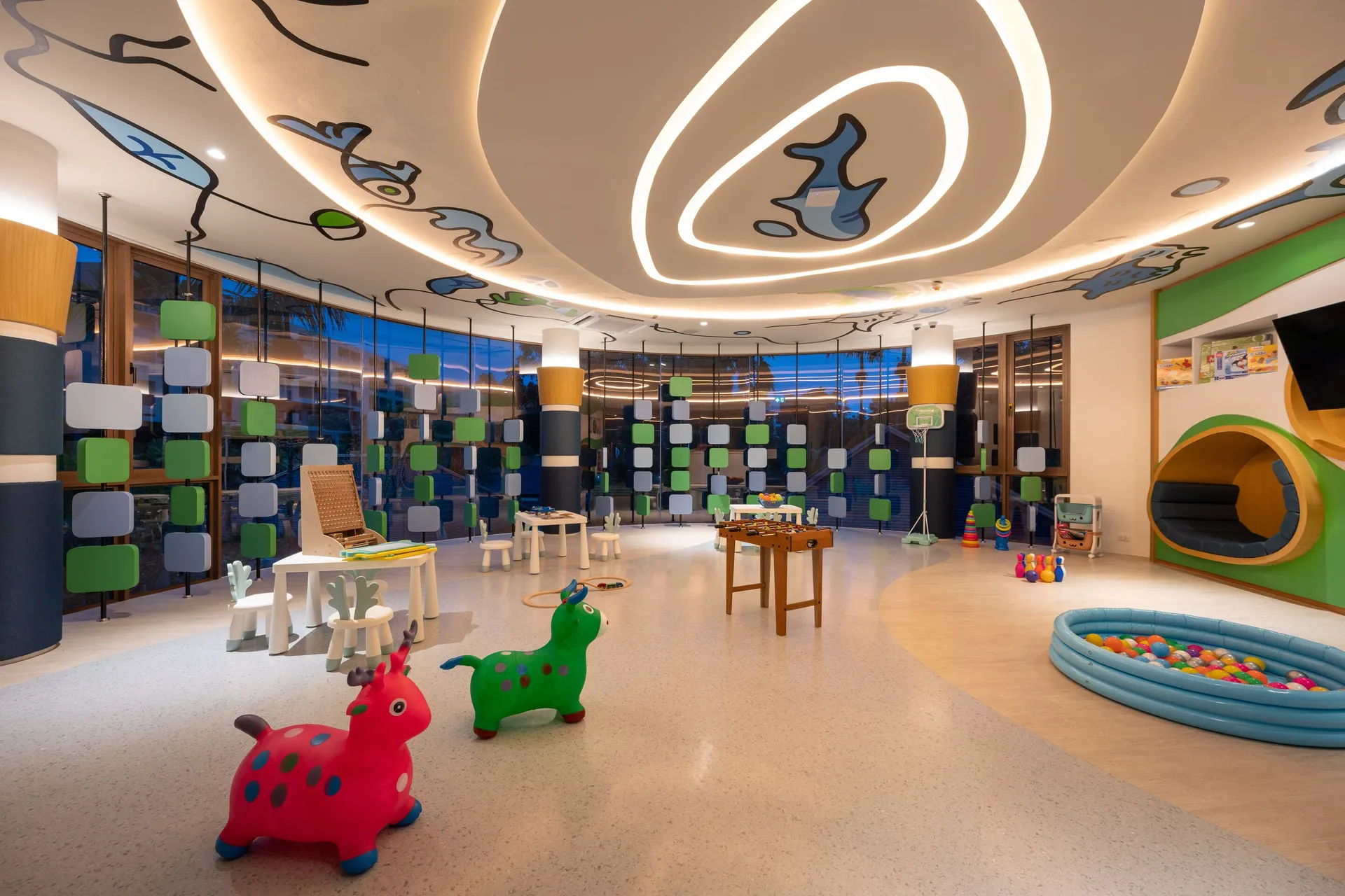 Children’s play area – indoor