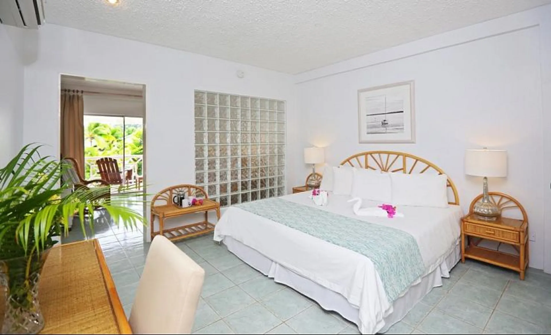 Harmony Suites - Double Room