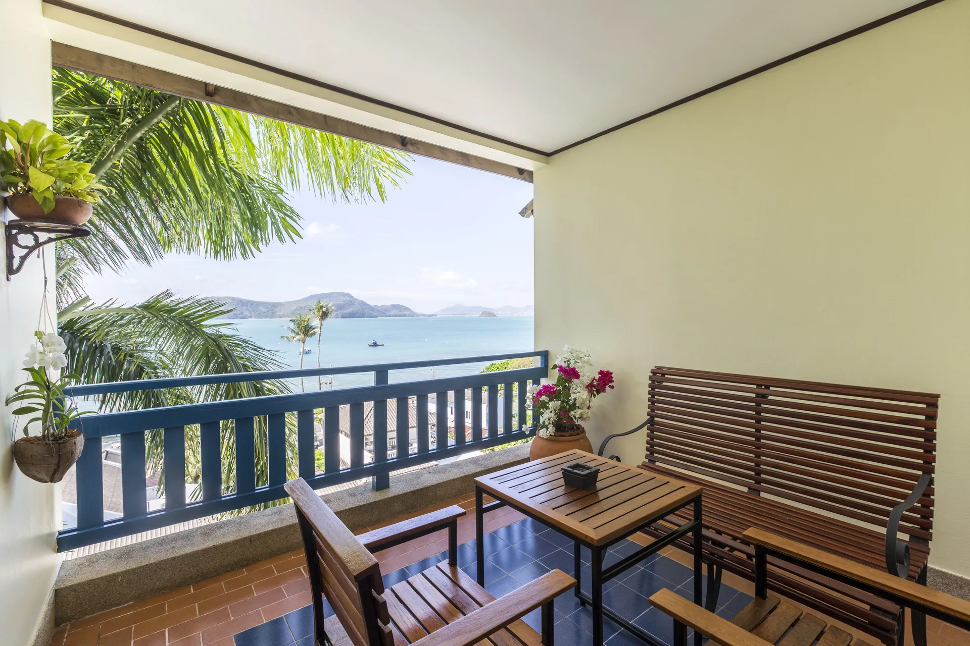 Beach/ocean view