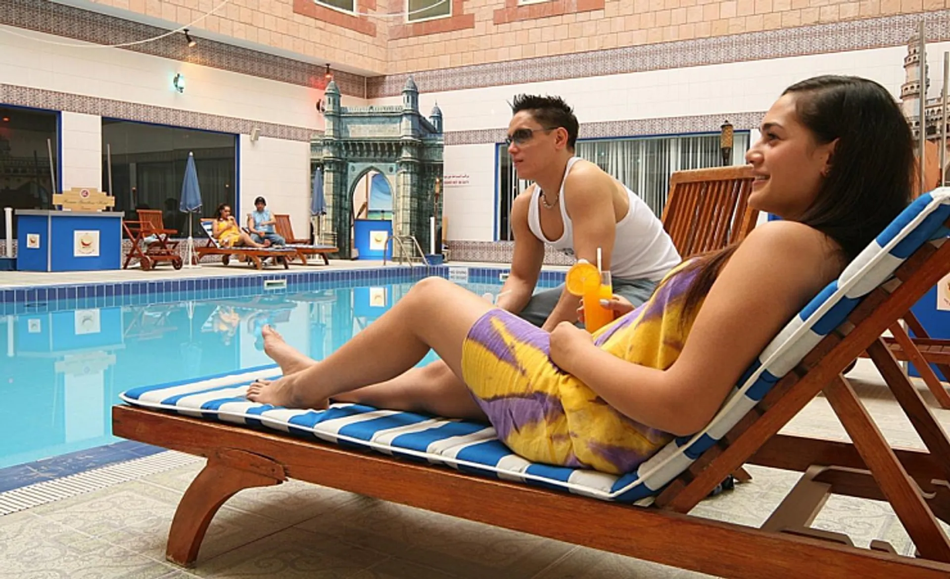 Ramee Guestline Hotel - Swimming Pool