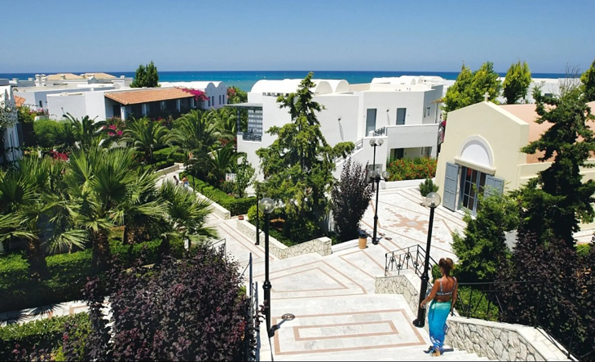 Annabelle Beach Resort - Pathway