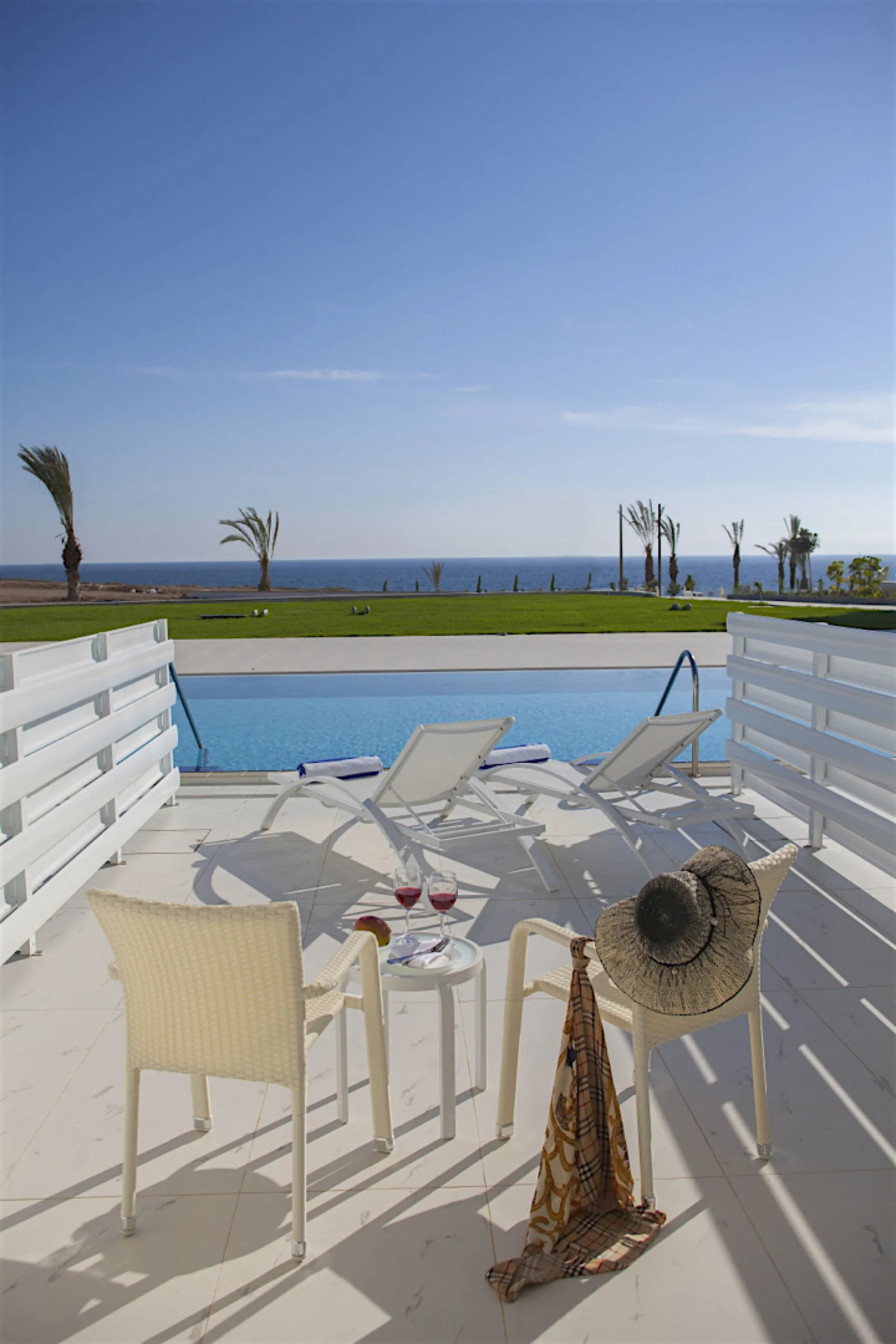 Beach/ocean view