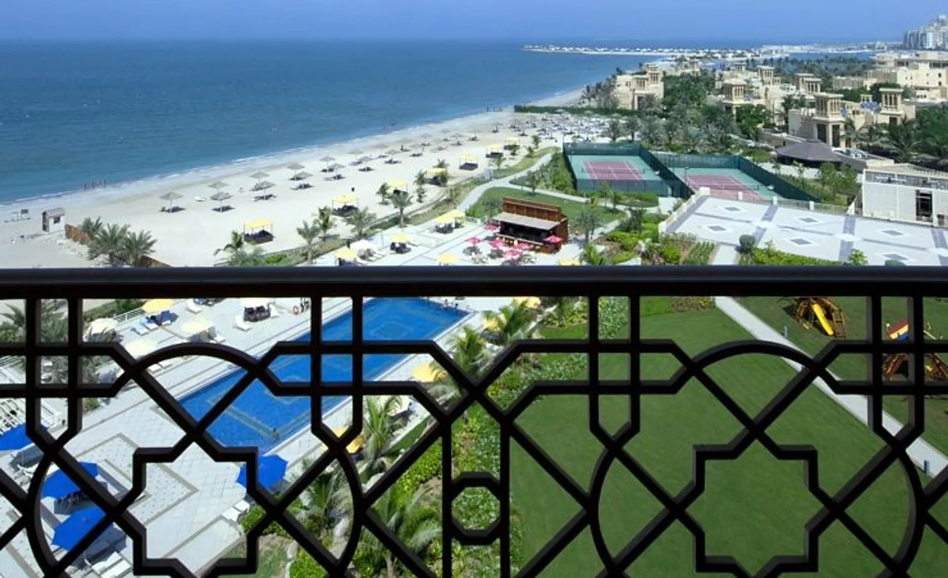 Al Hamra Residence - Over The Gardens