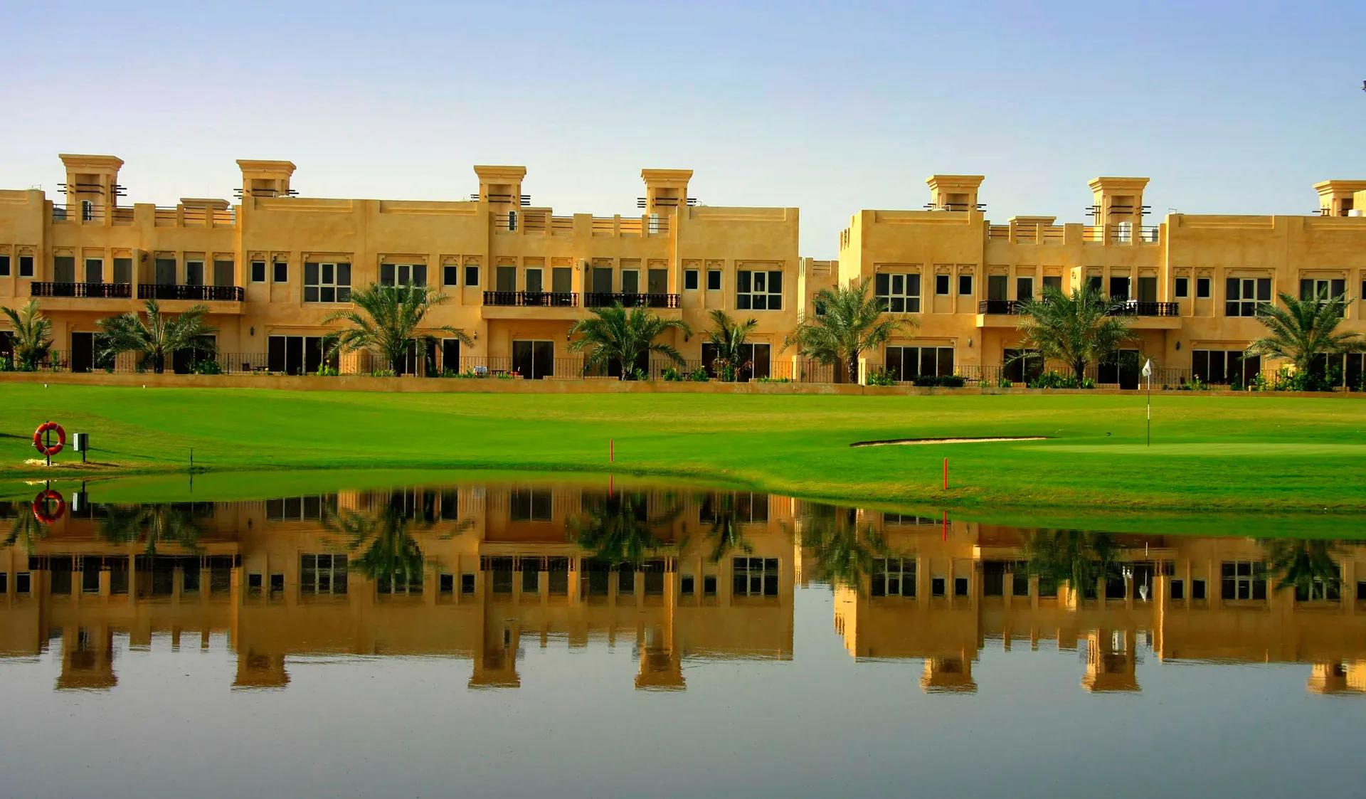 Al Hamra Village Golf and Beach Resort