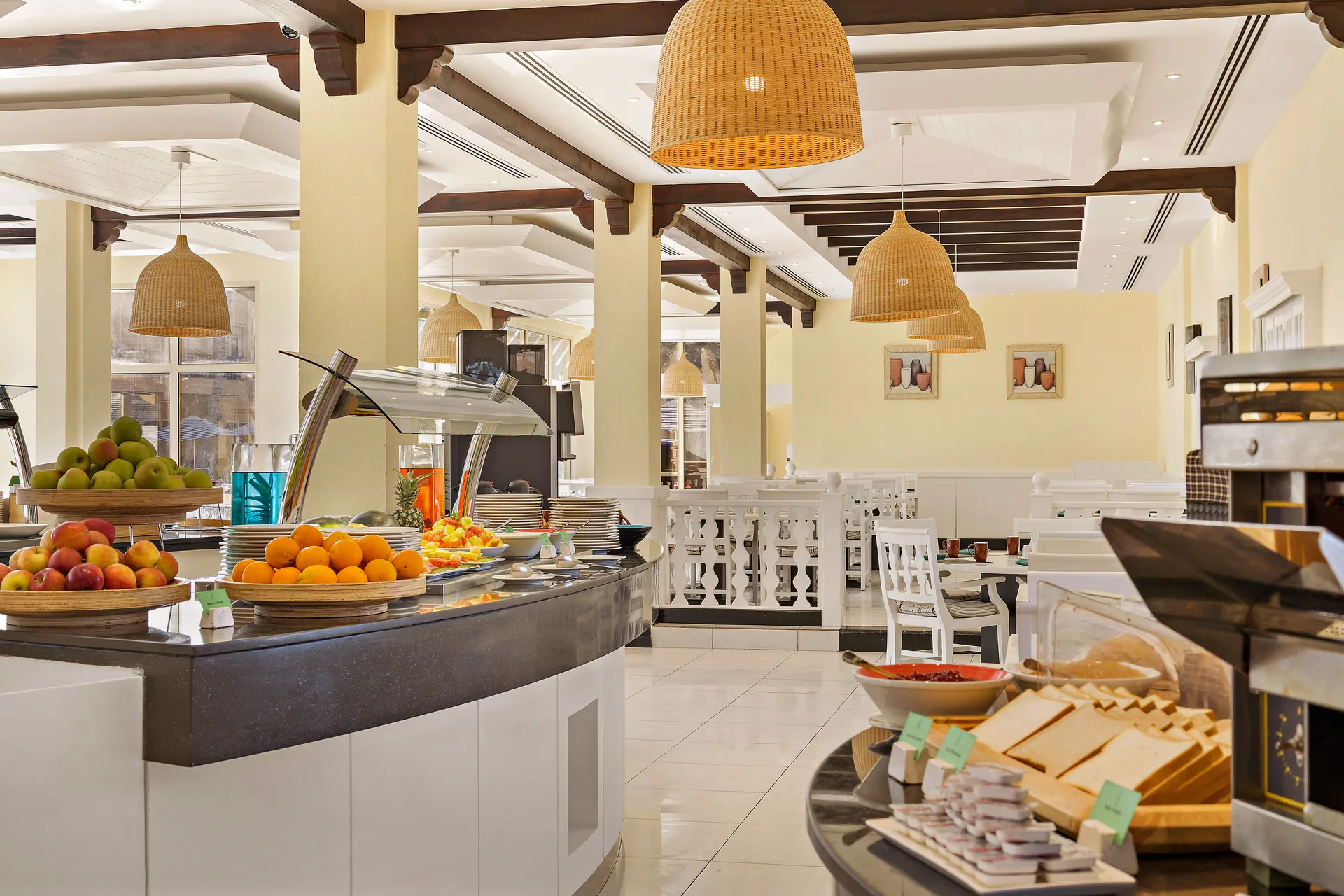Al Hamra Village Golf and Beach Resort