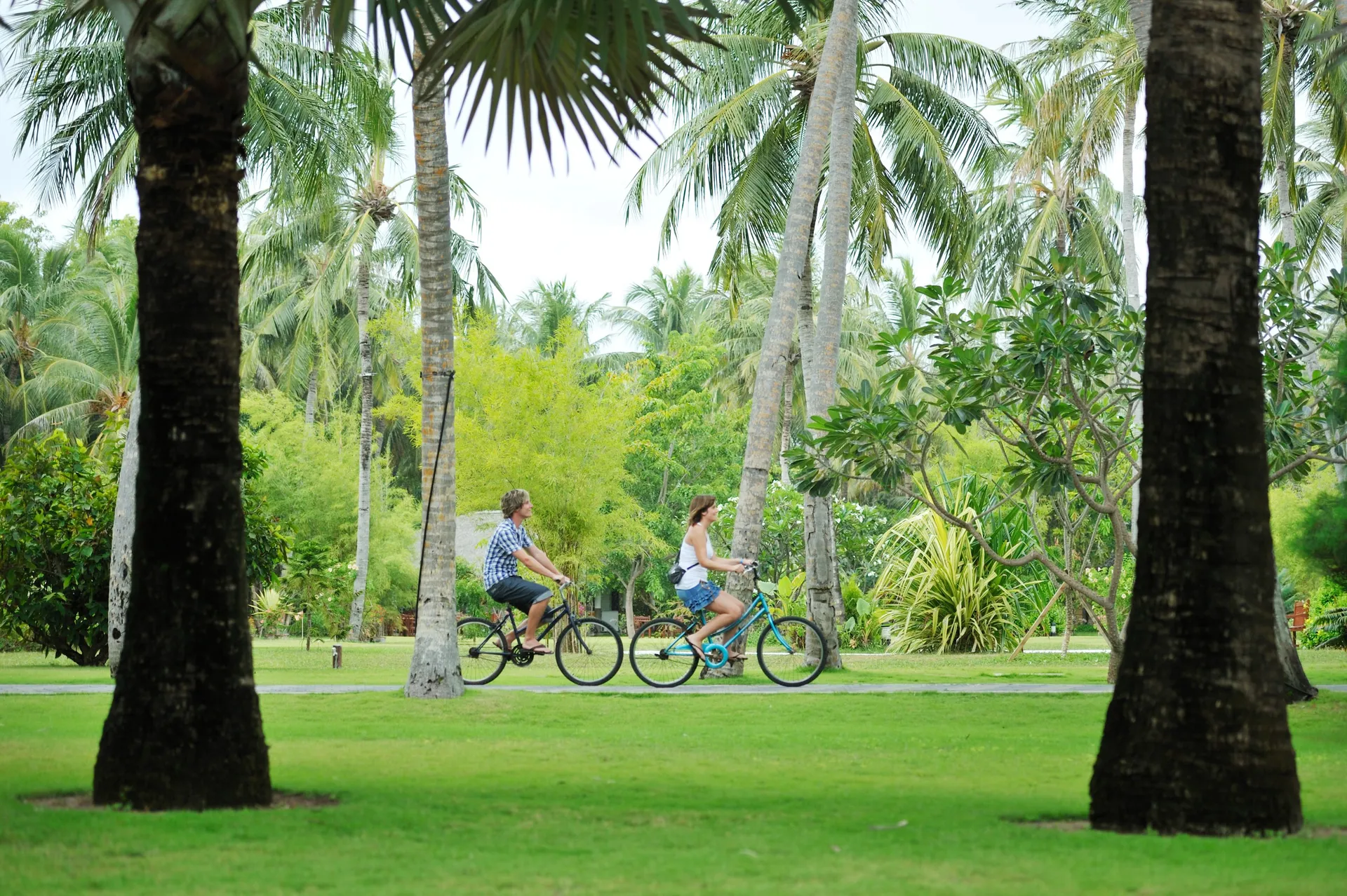 Villa Park Sun Island