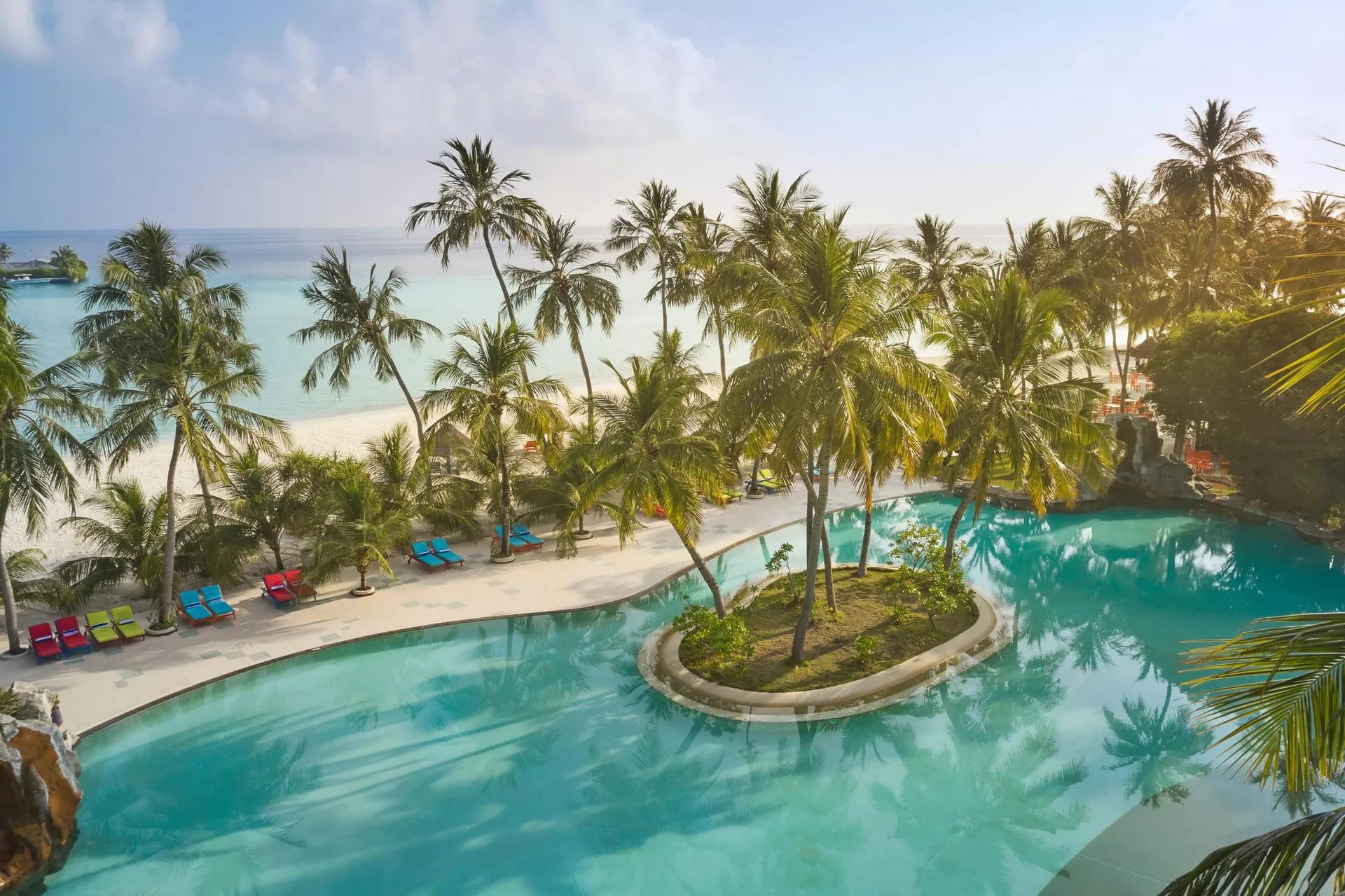 Villa Park Sun Island