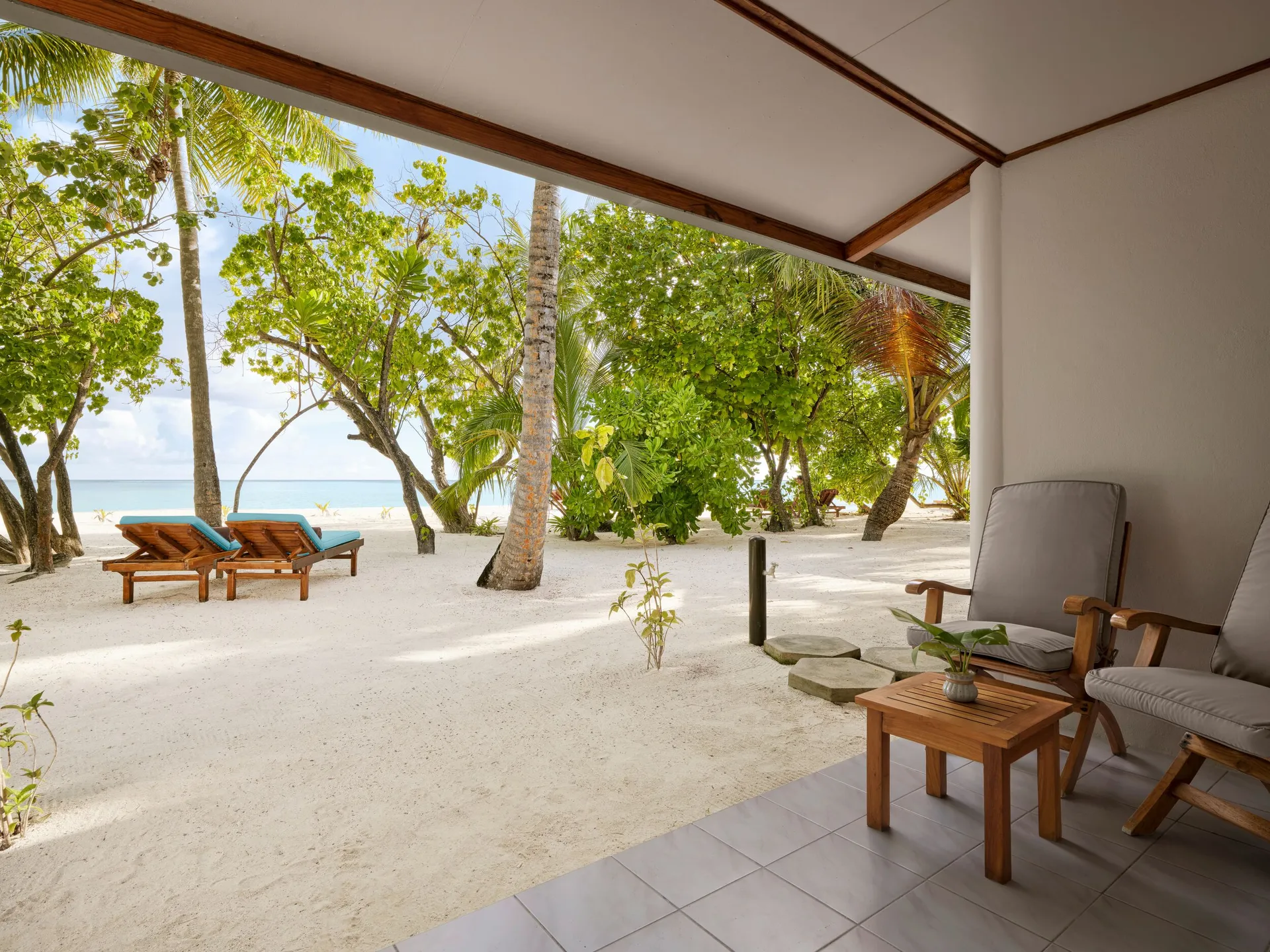 Villa Park Sun Island