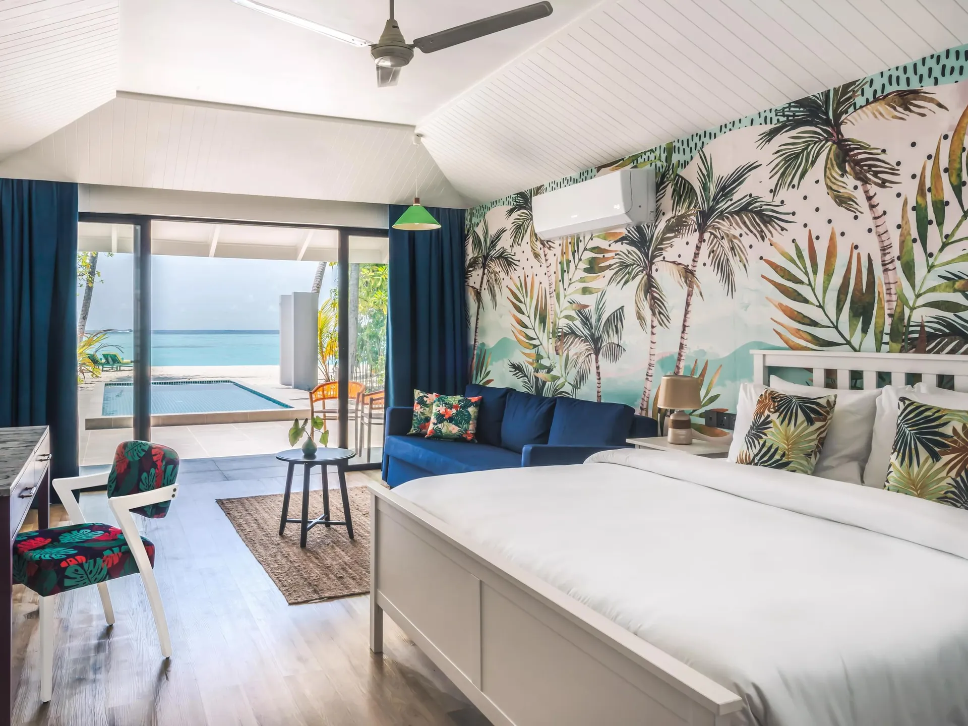 Villa Park Sun Island
