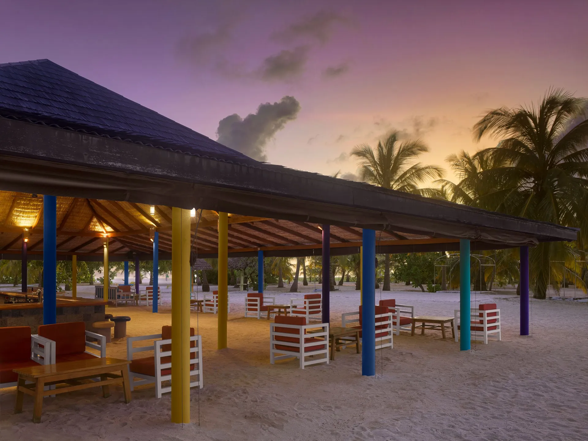 Villa Park Sun Island
