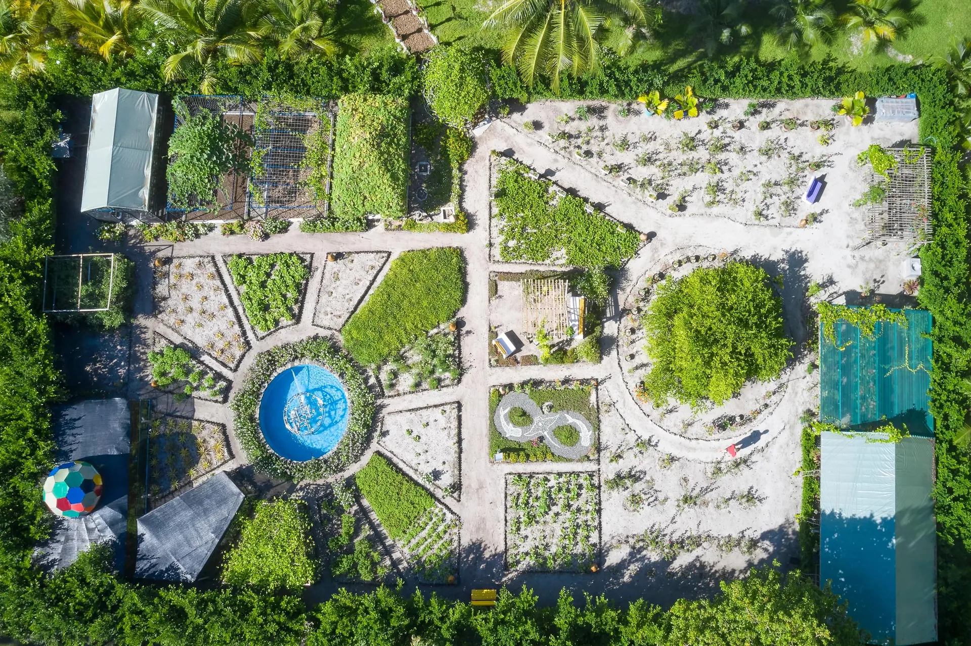 Villa Park Sun Island