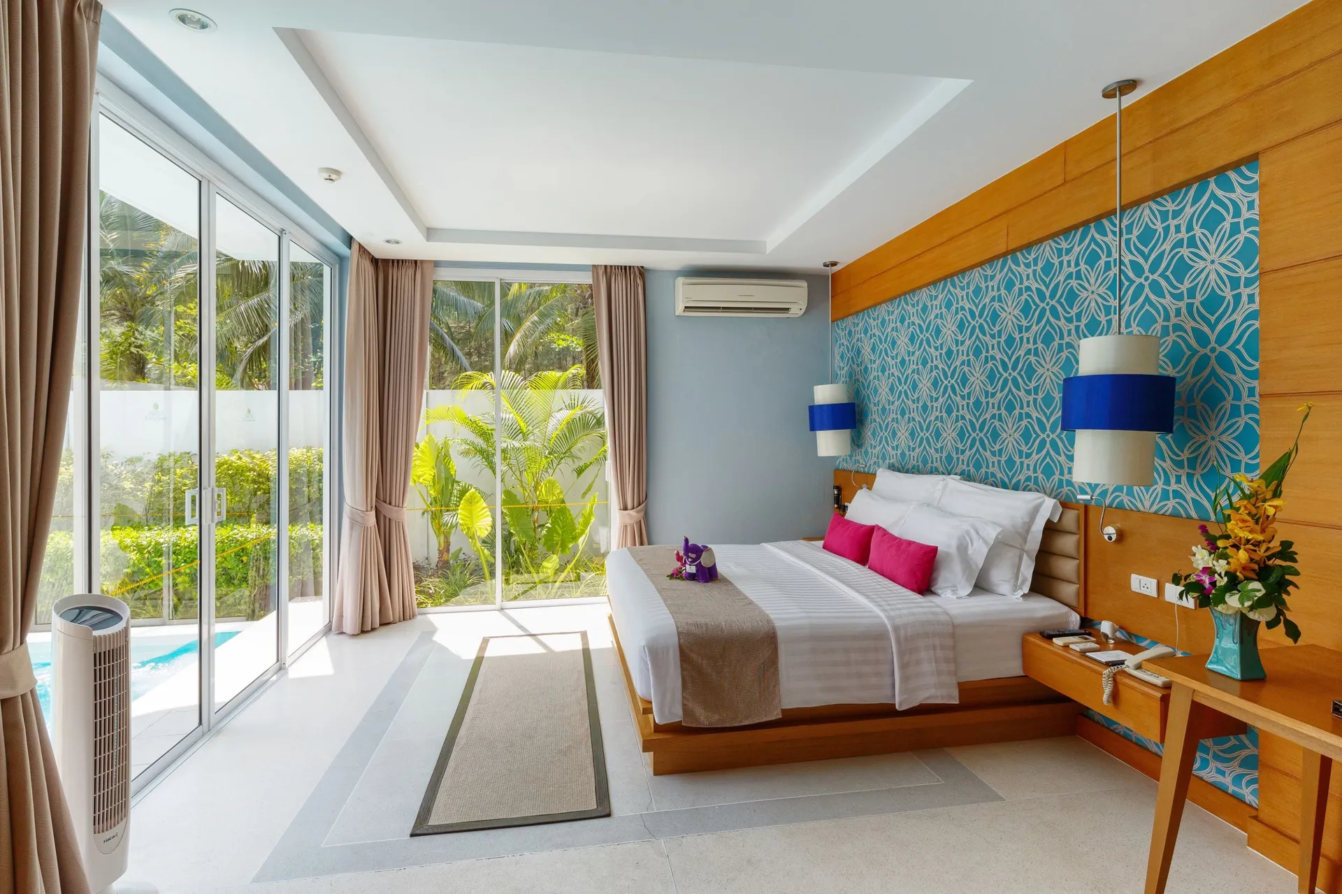 Apsara Beachfront Resort and Villas