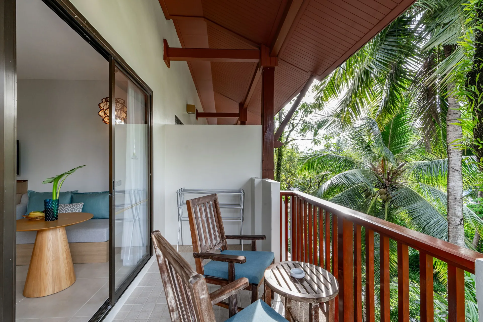 Apsara Beachfront Resort and Villas