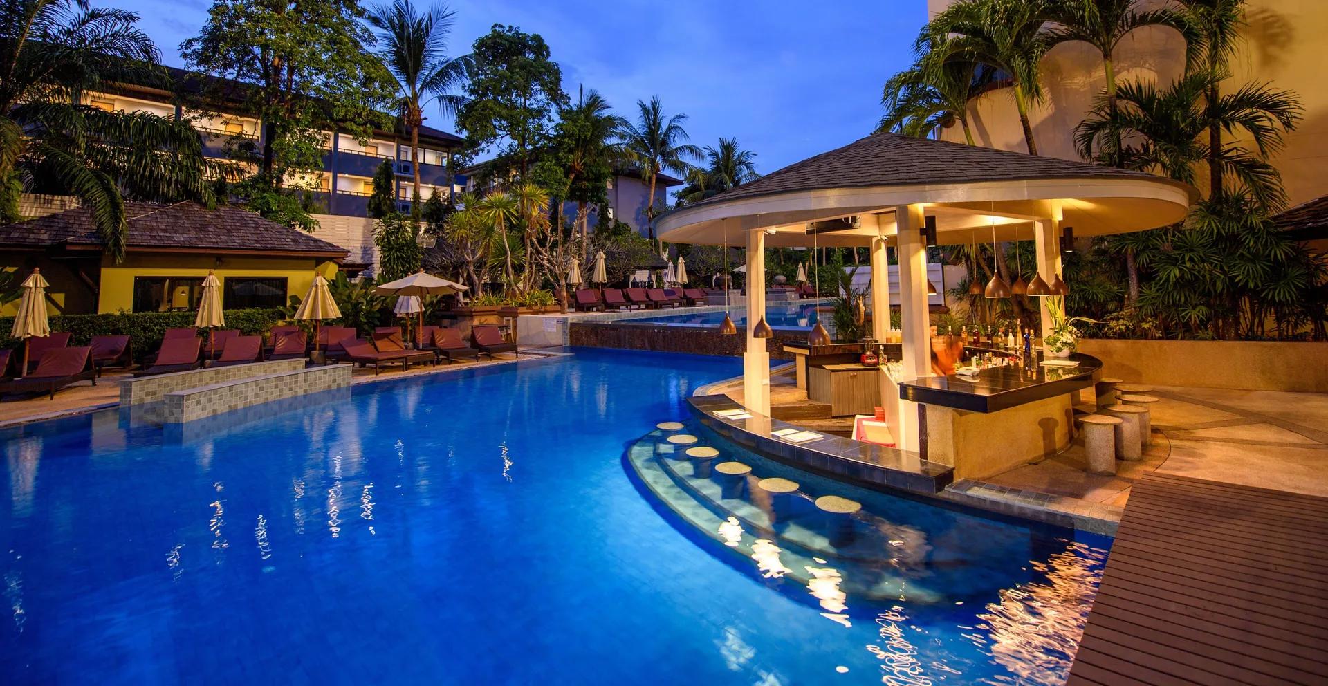 Poolside bar