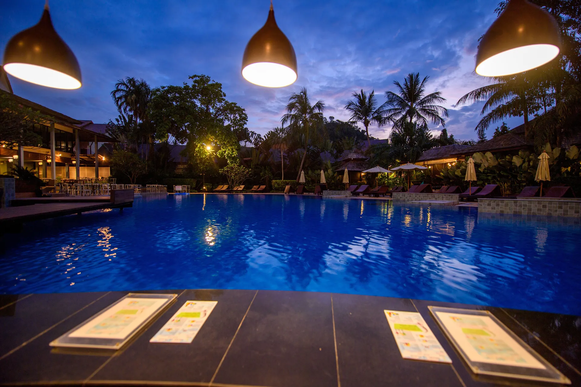 Poolside bar