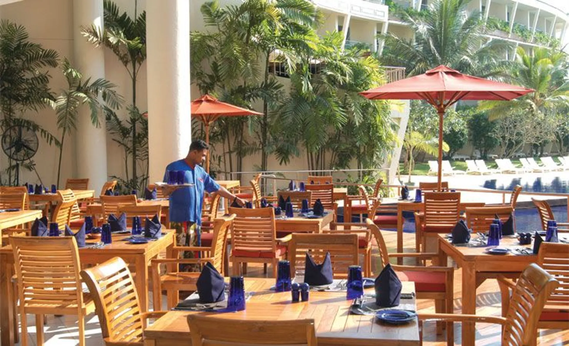 Eden Resort and Spa - Chameleon Cafe
