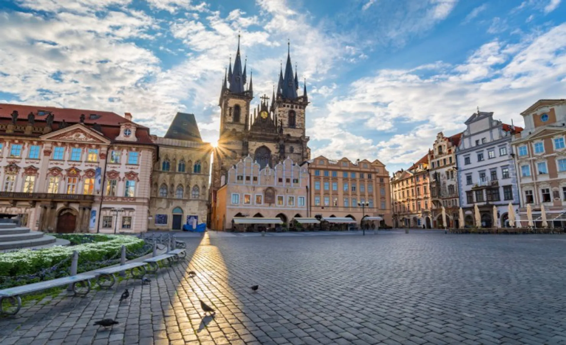 Prague Old Town 59030837_L