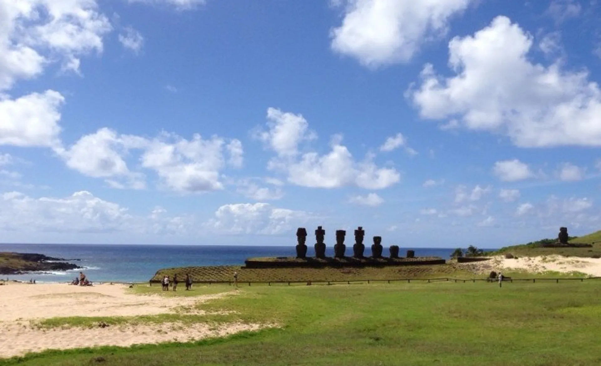 Anakena Beach