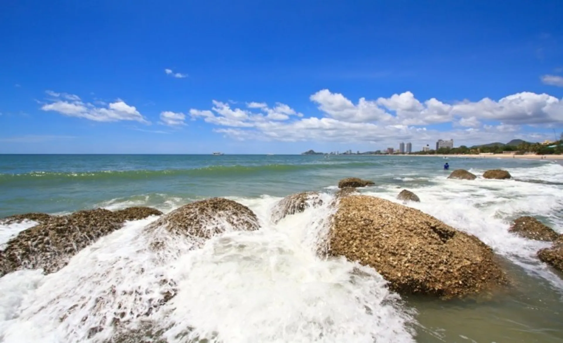 Hua Hin Shoreline