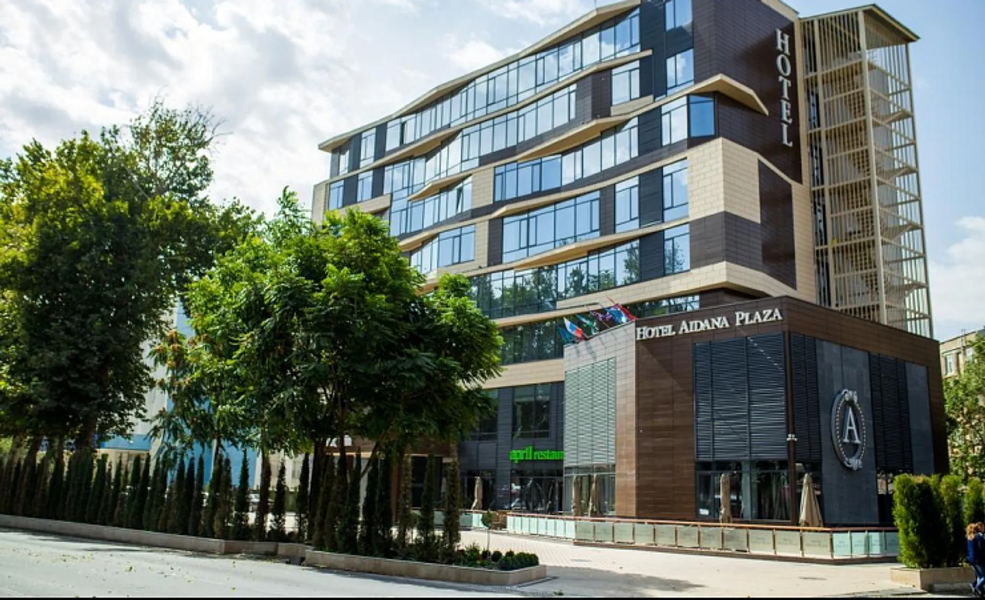 Aidana Plaza