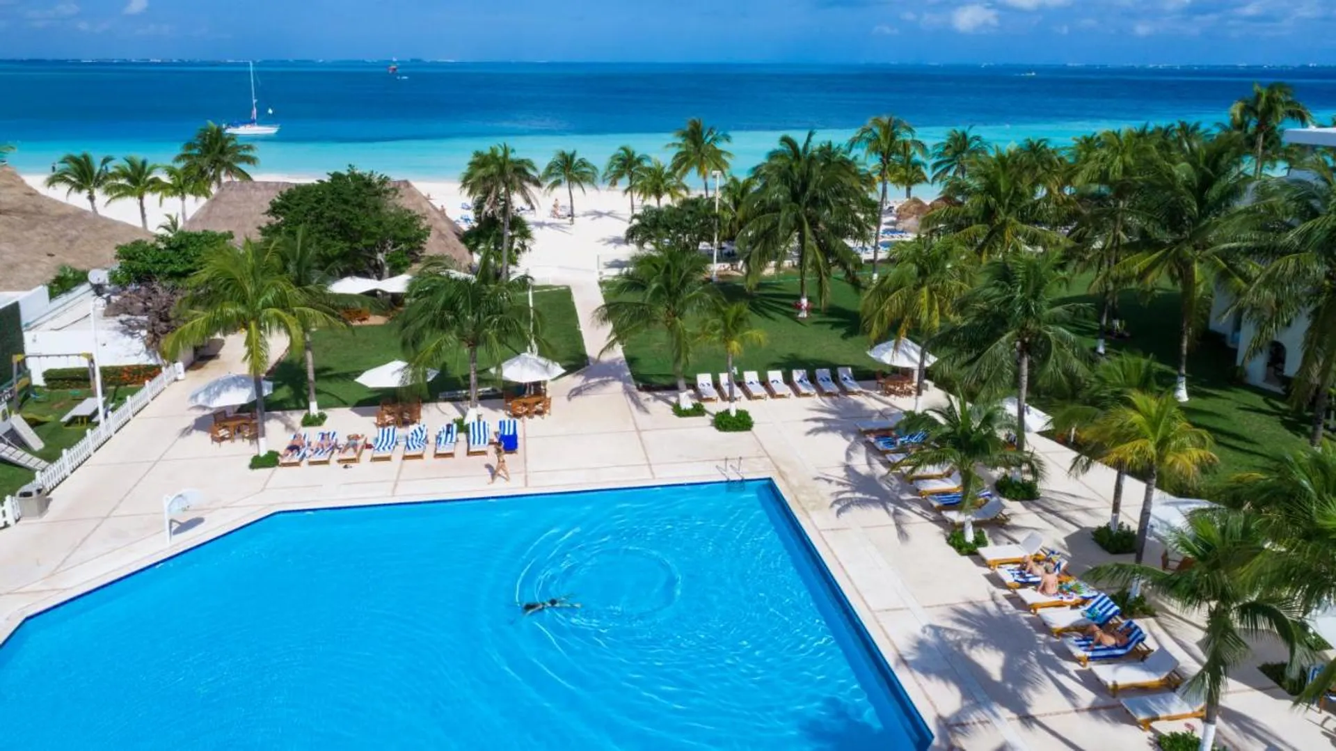 Beachscape Kin-Ha Villas and Suites