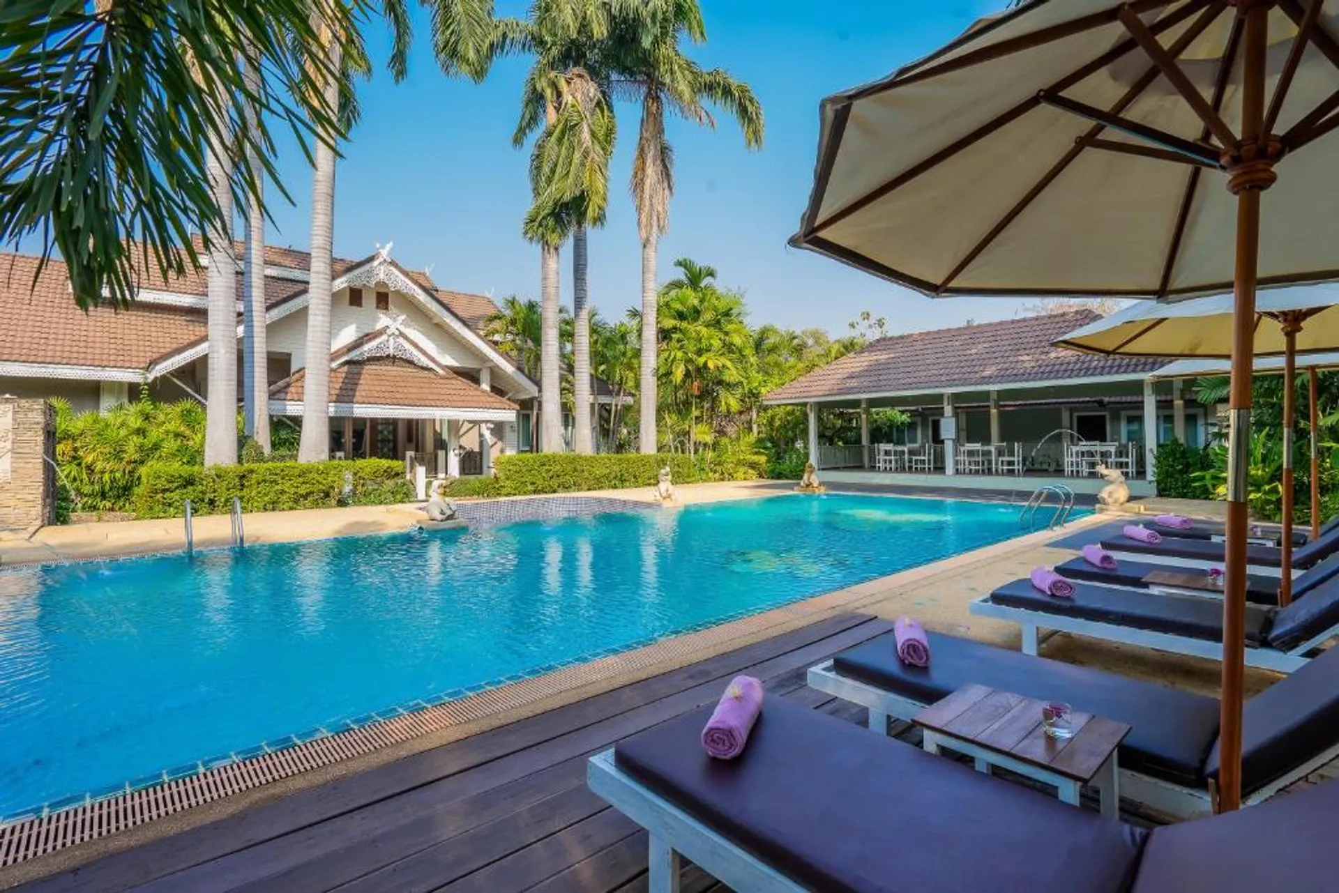 Le Charme Sukhothai Resort