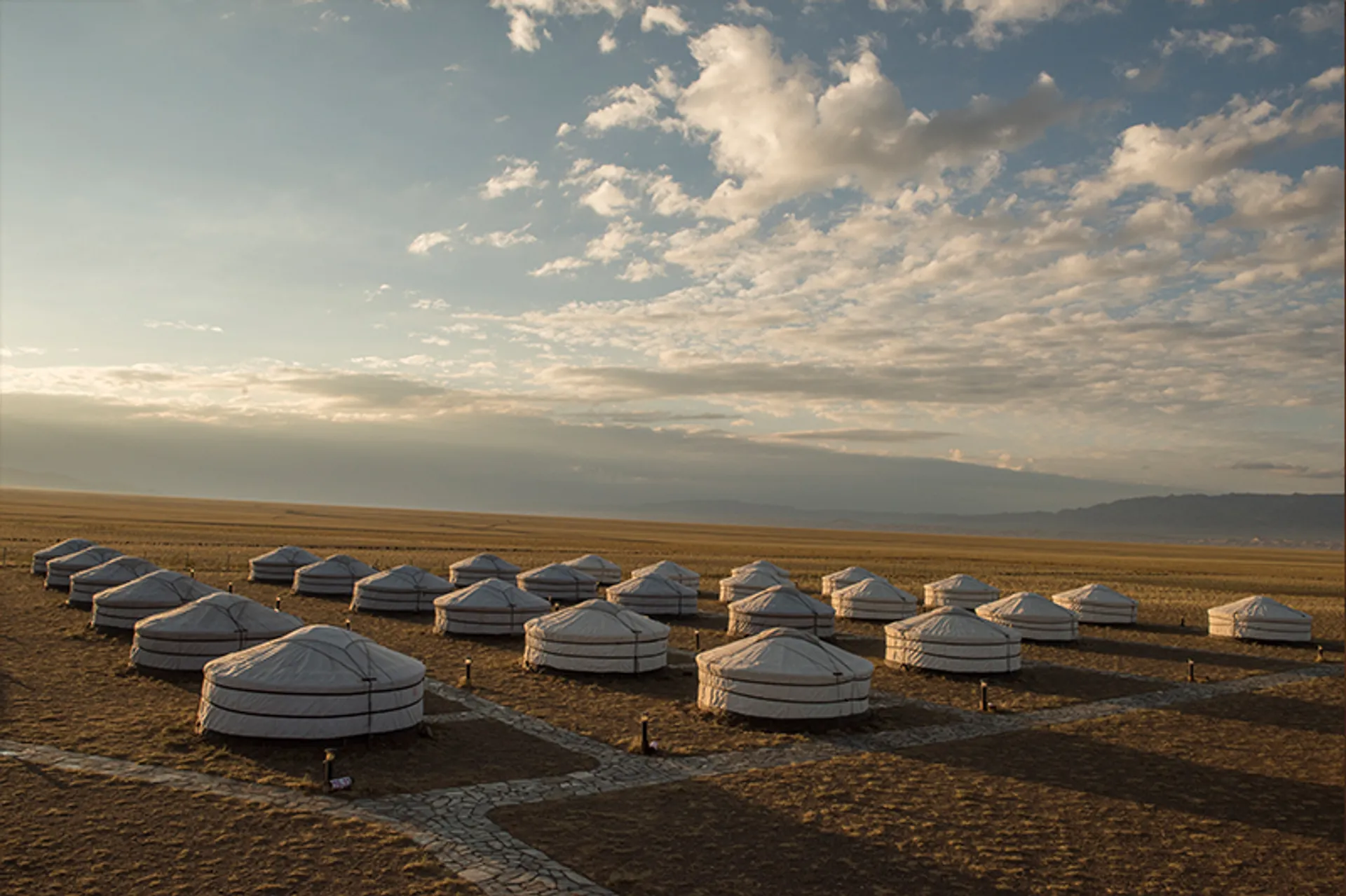 Gobi-Erdene Deluxe Camp