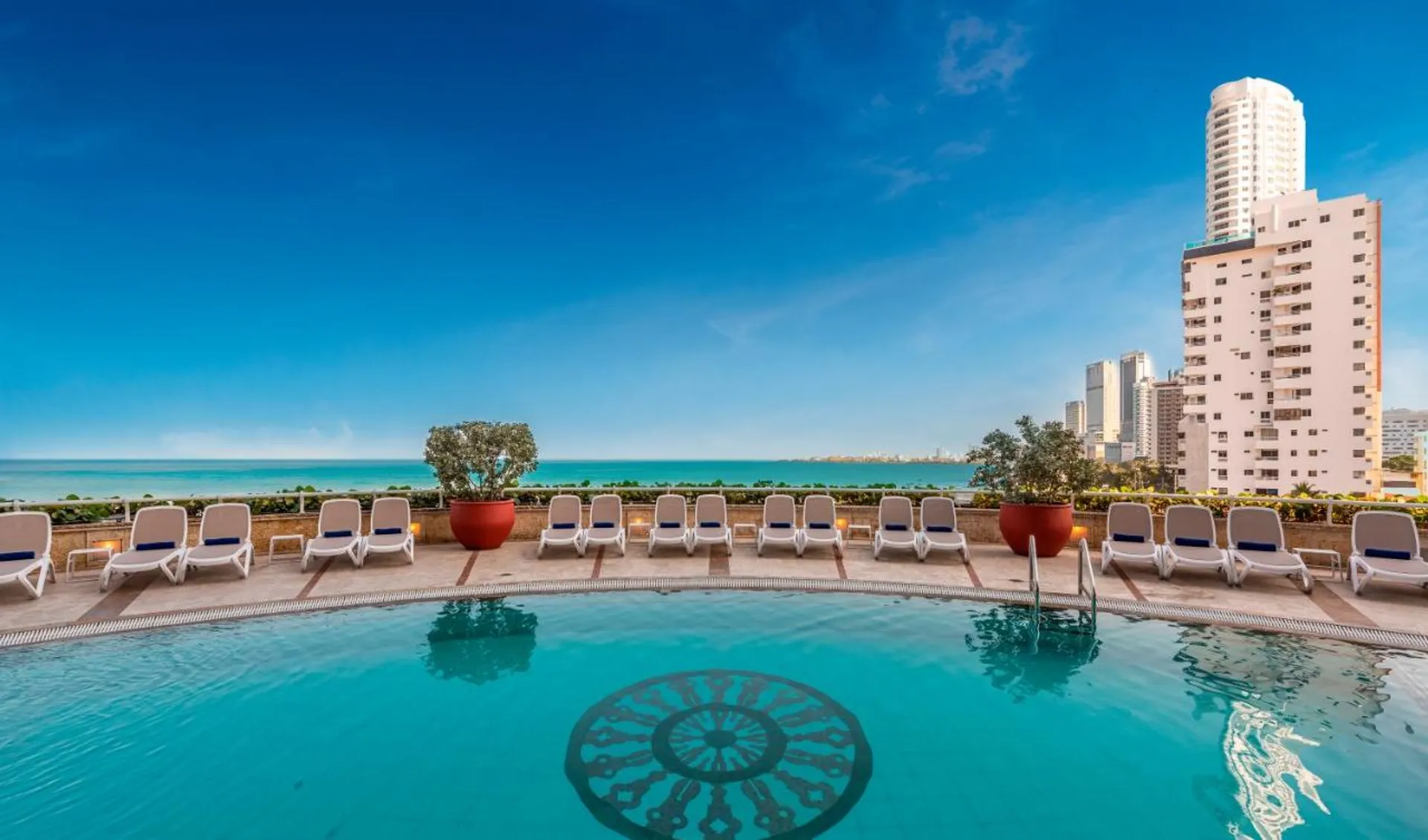 Hotel Almirante