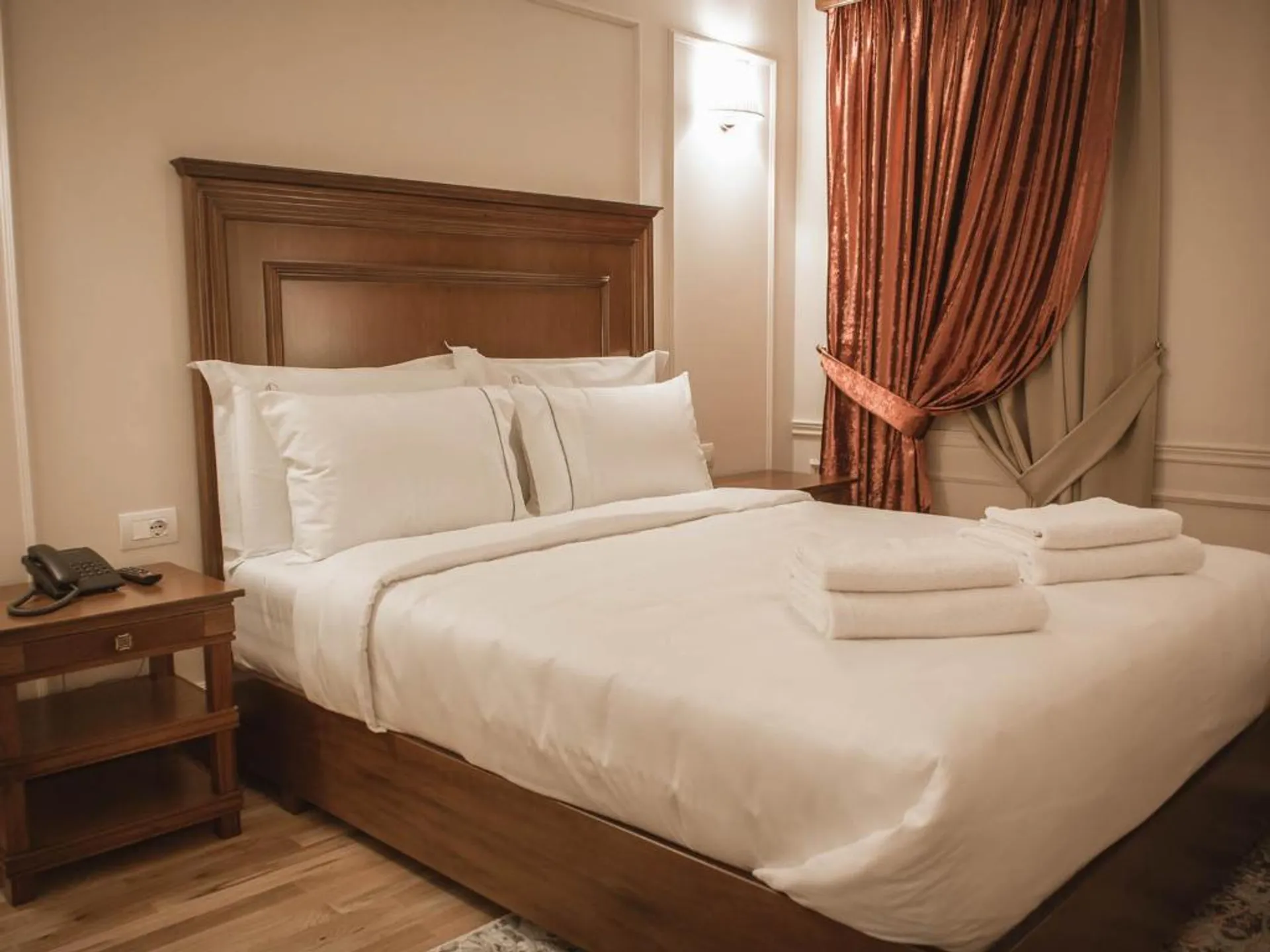 Hotel Opera