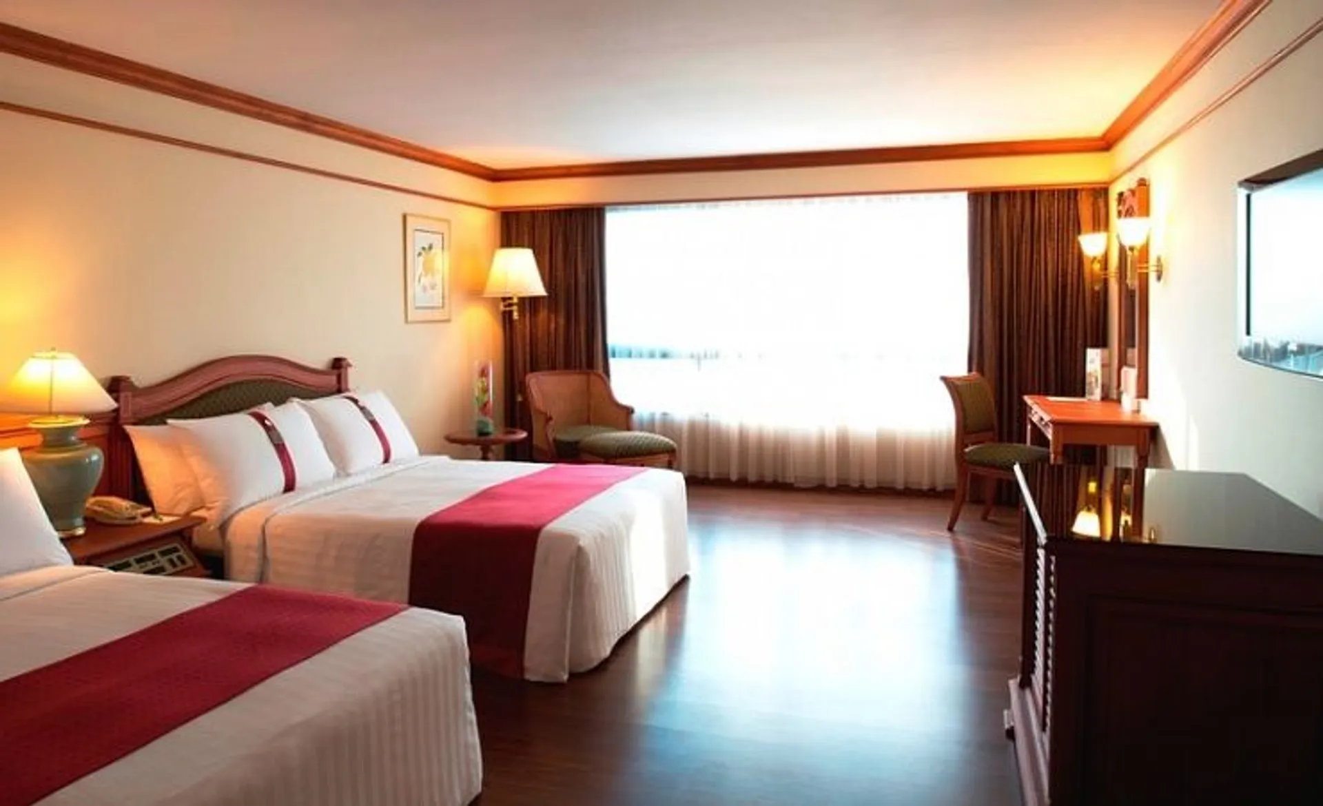 Centara Riverside Hotel Chiang Mai