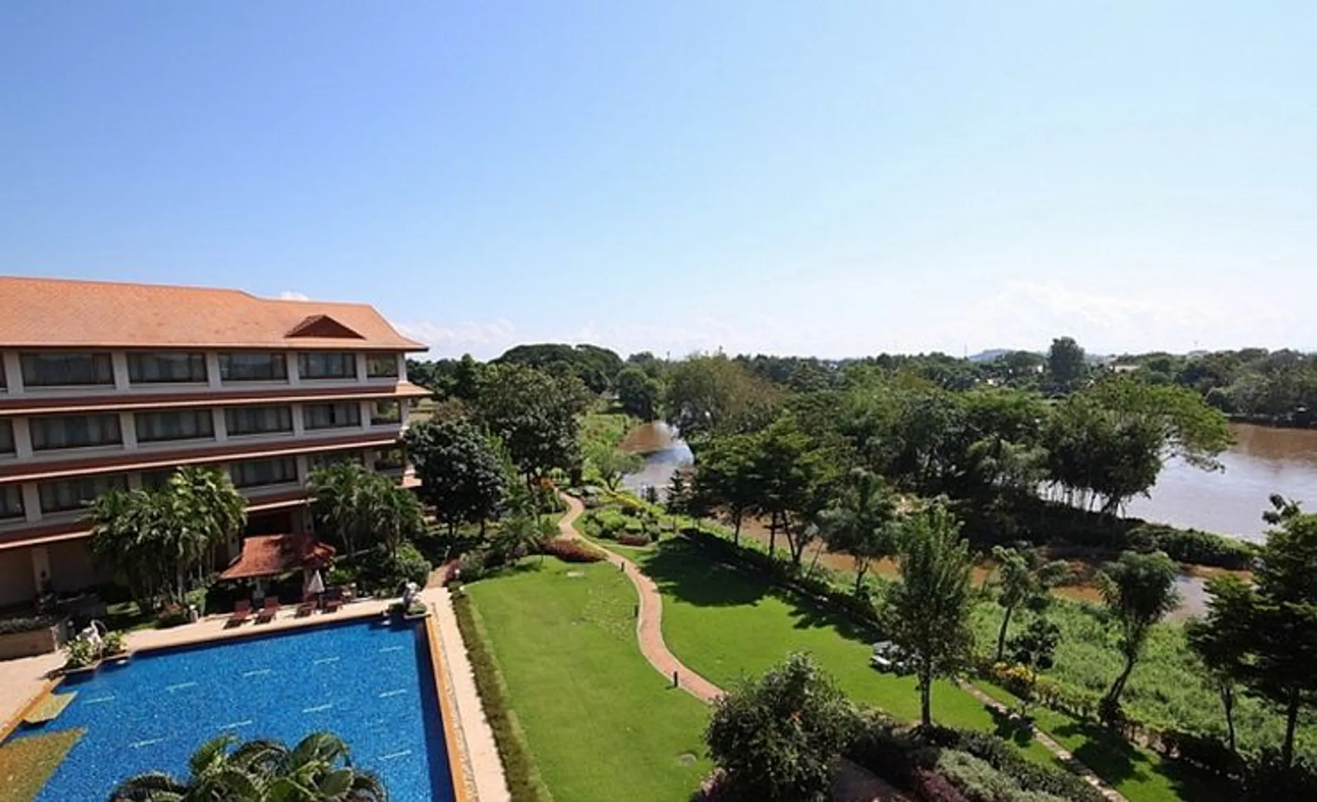 Imperial River House Resort