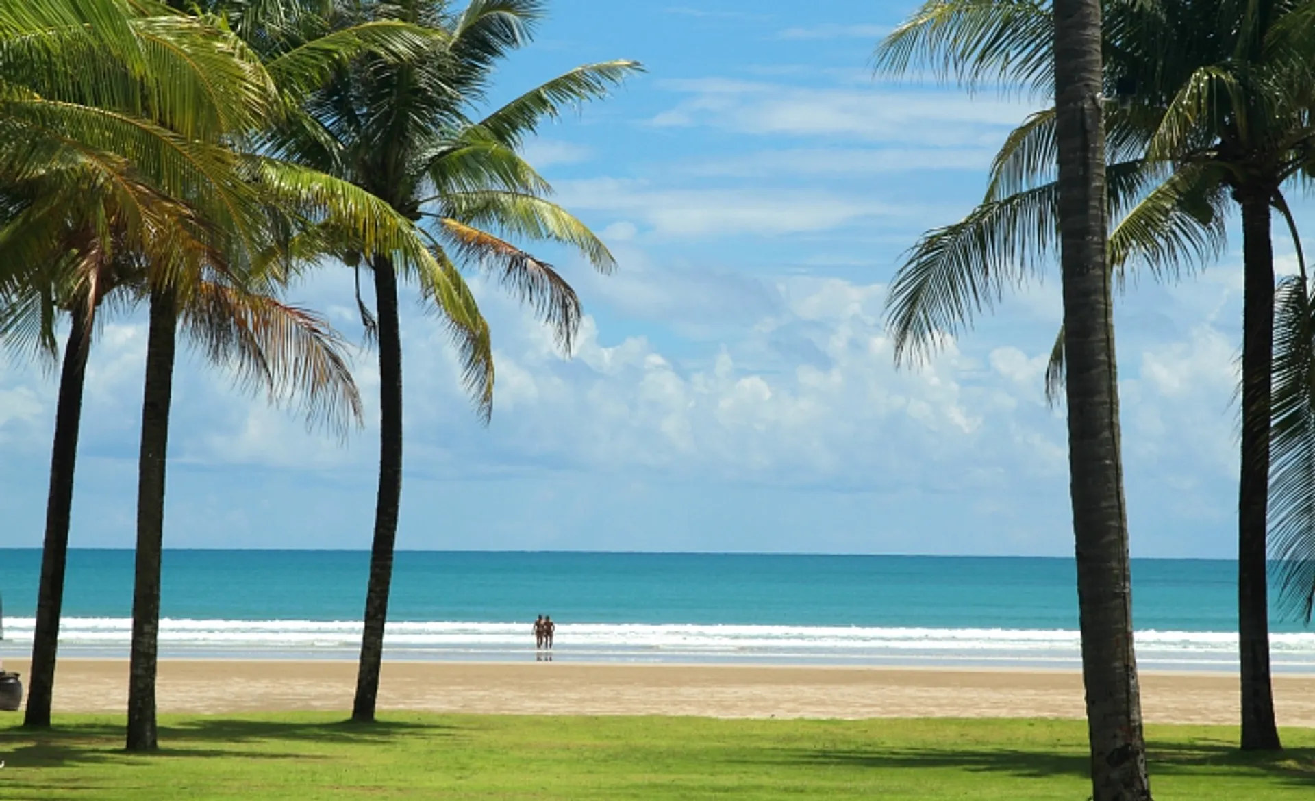 Apsara Beachfront Resort and Villas
