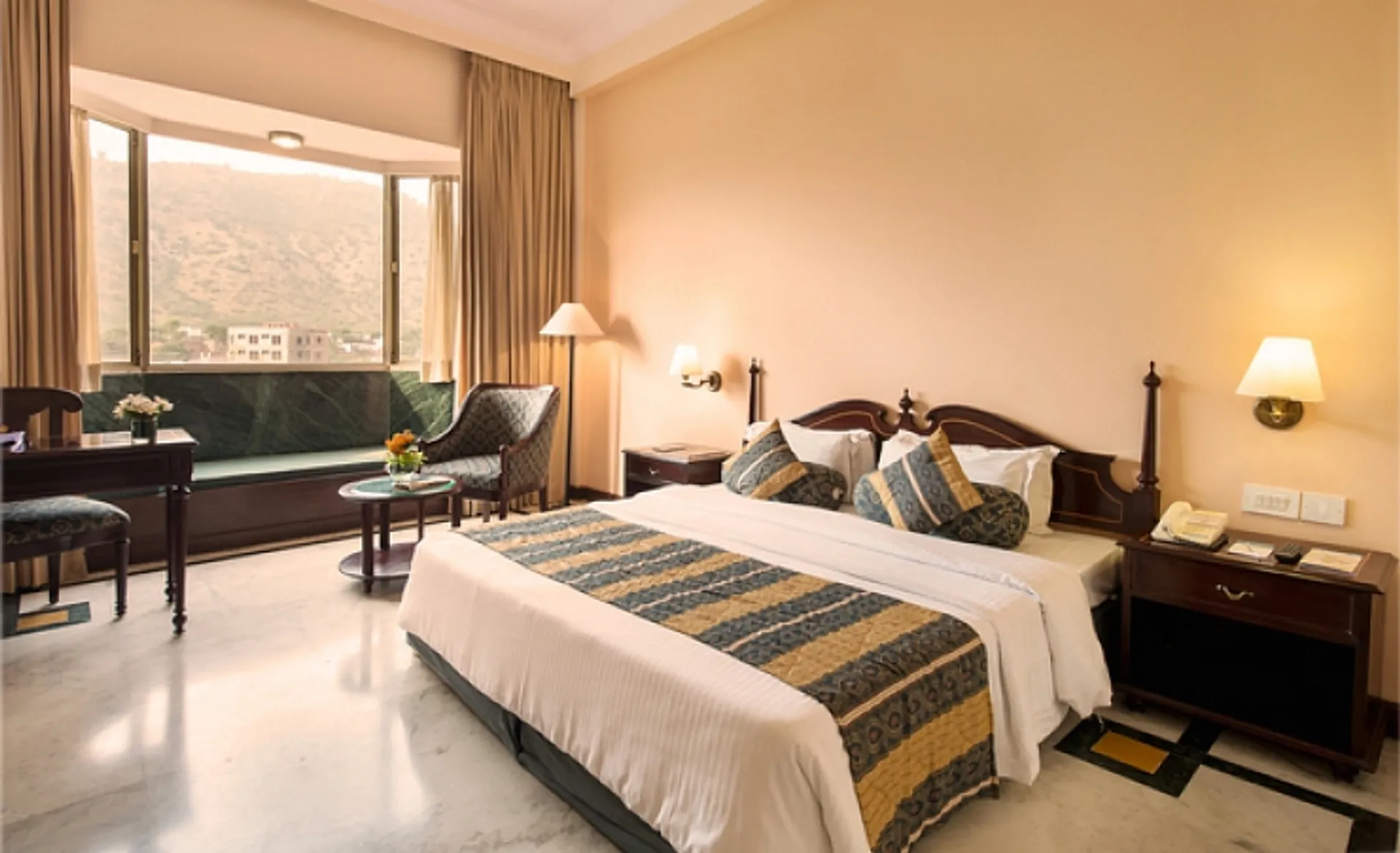 KK Royal Hotel