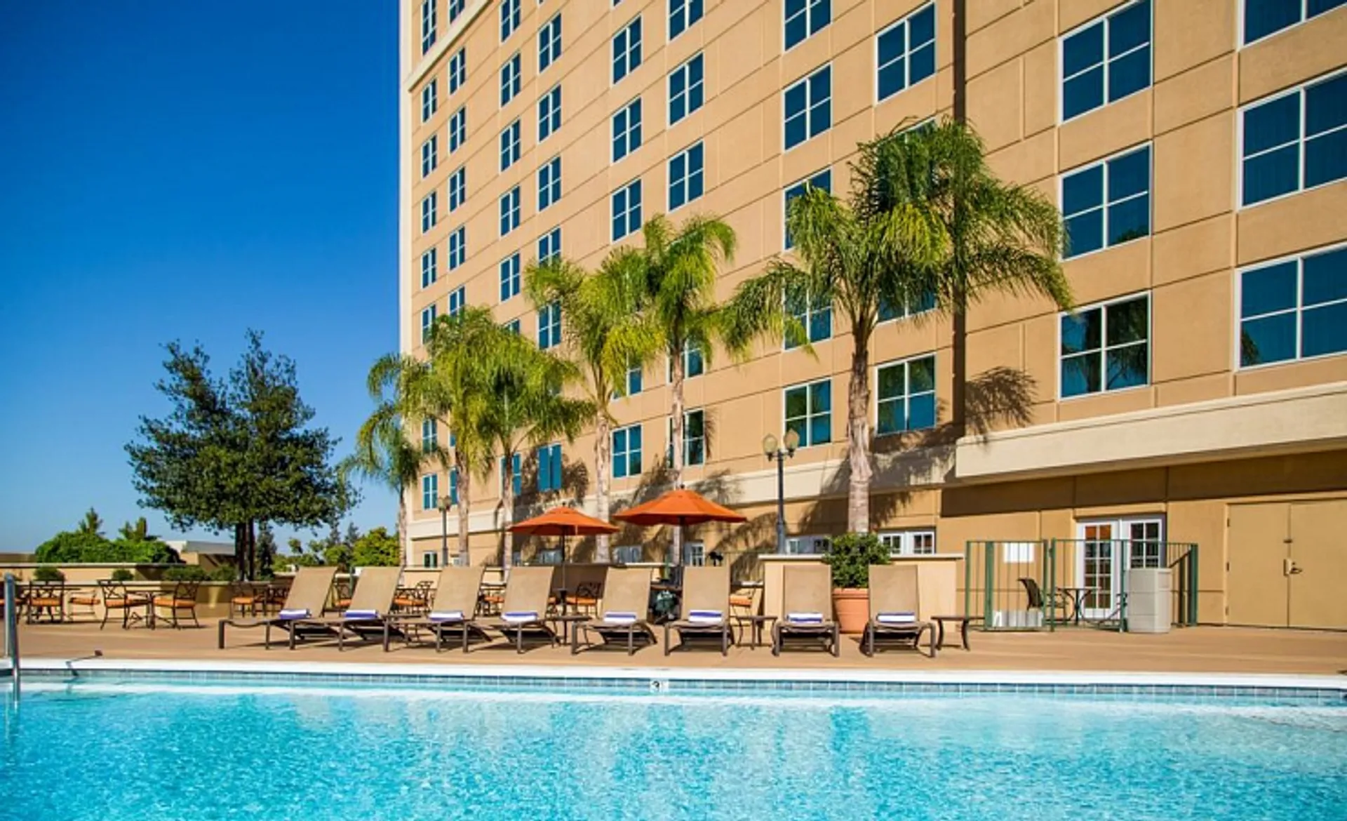 Double Tree Modesto